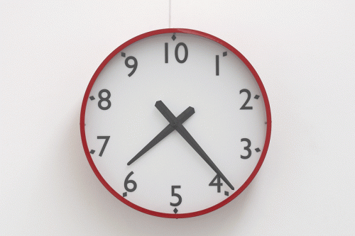 Ruth-ewan clock 500 333 s c1